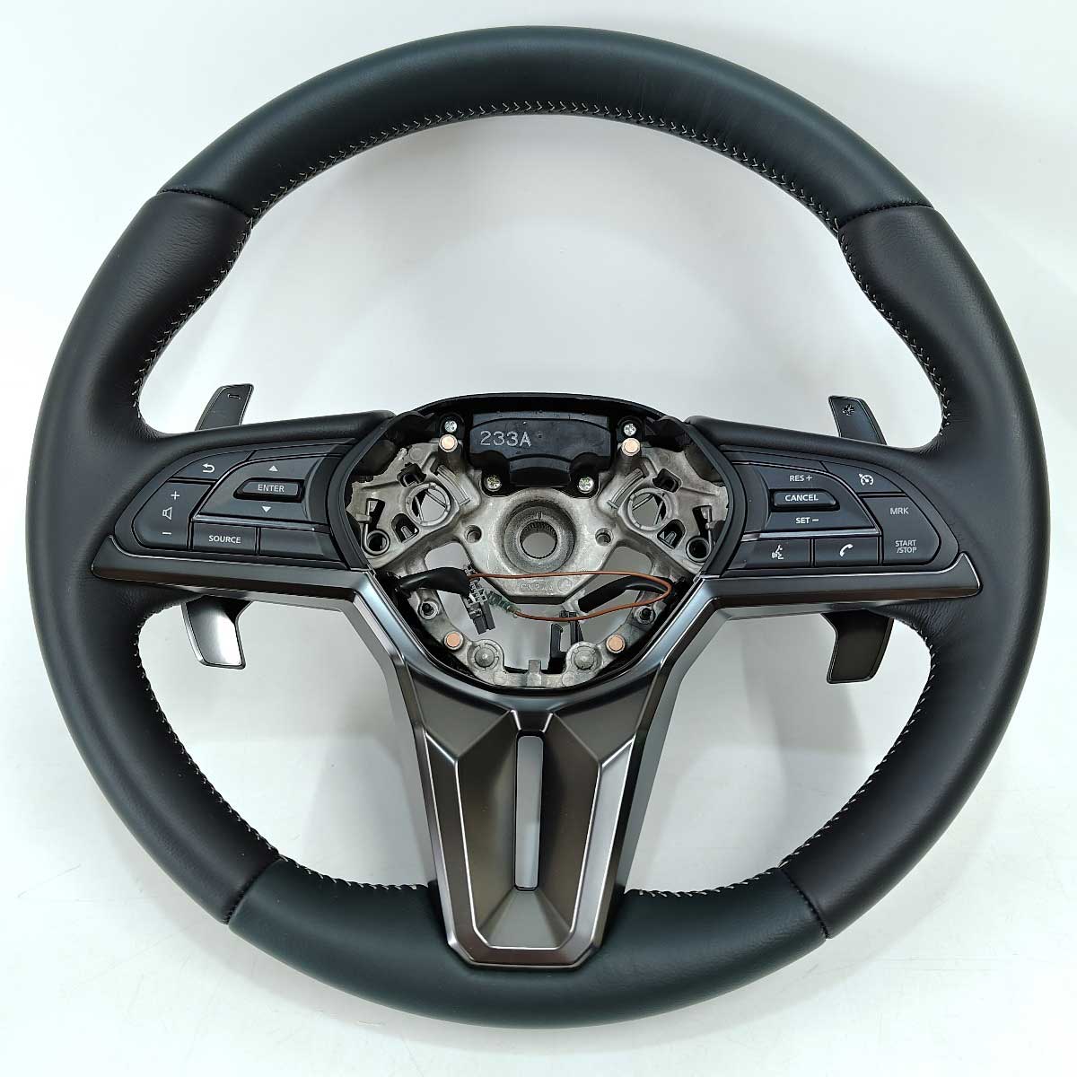 【中古・未使用品】日産 R35 GT-R GTR ステアリング 2024年式 プレミアムエディション 黒緑革ゴールドステッチ NISSAN 純正 新車外し 現行 80,905円