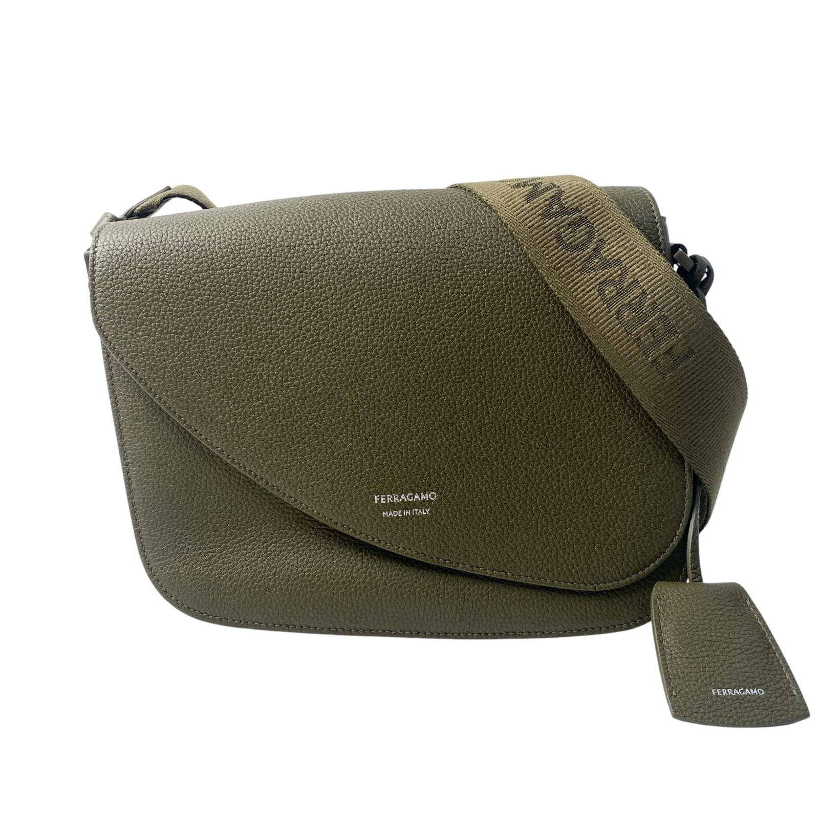 美品 フェラガモ Ferragamo フィアマ Fiamma ショルダーバッグ 斜めがけ クロスボディ メンズ