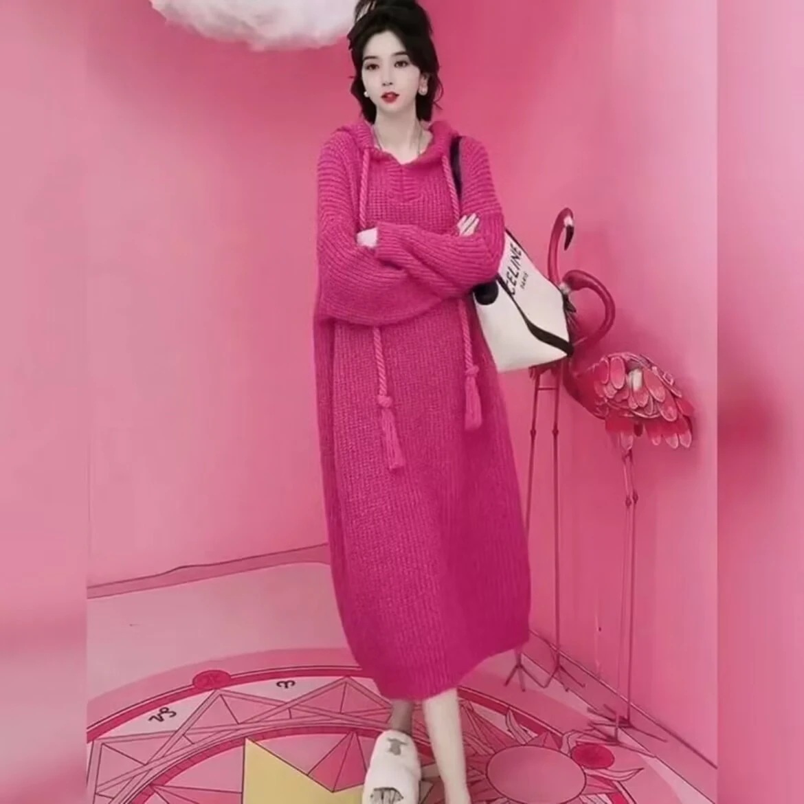 怠惰な風長袖フード付きスカートの女性秋冬の新しいお腹を覆いやせて見える長身の膝送りスカート