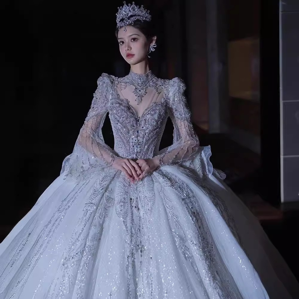 フランスのウェディングドレス 2024 新しい花嫁ハイエンドの質感重工業高級トレーリングパレススタイル主糸カバーアーム