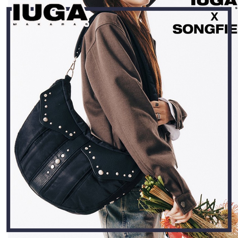 【IUGAMAKARAS】Studded Western Shoulder Bag 19,680円