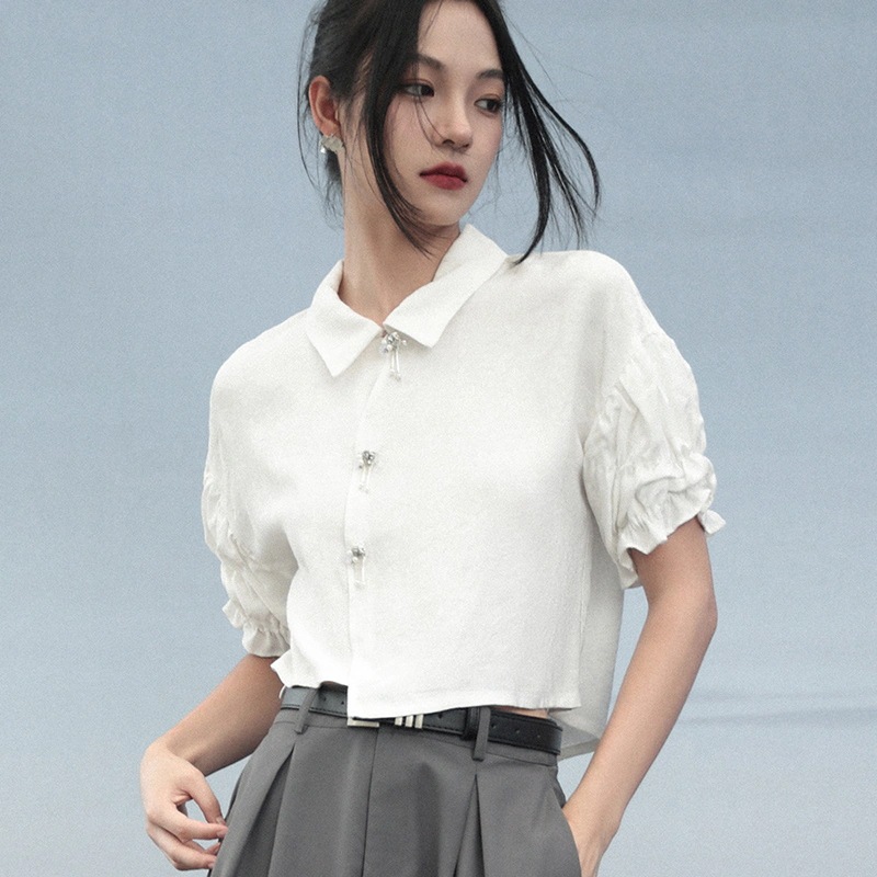 【快速出荷】チャイナ風トップス レディース チャイナ風 シャツ 半袖 白 ジャガードトップス パフスリーブ 夏 ゆったり ブローチ