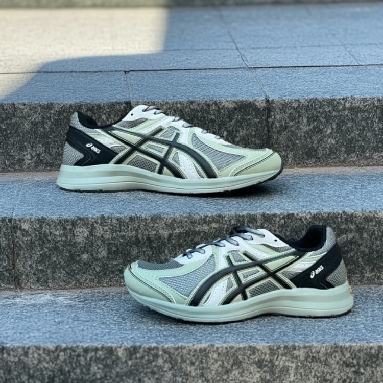 GEL-1130 ホワイト クラウドグレー メンズ スポーツスタイルスニーカー 1201A256-118