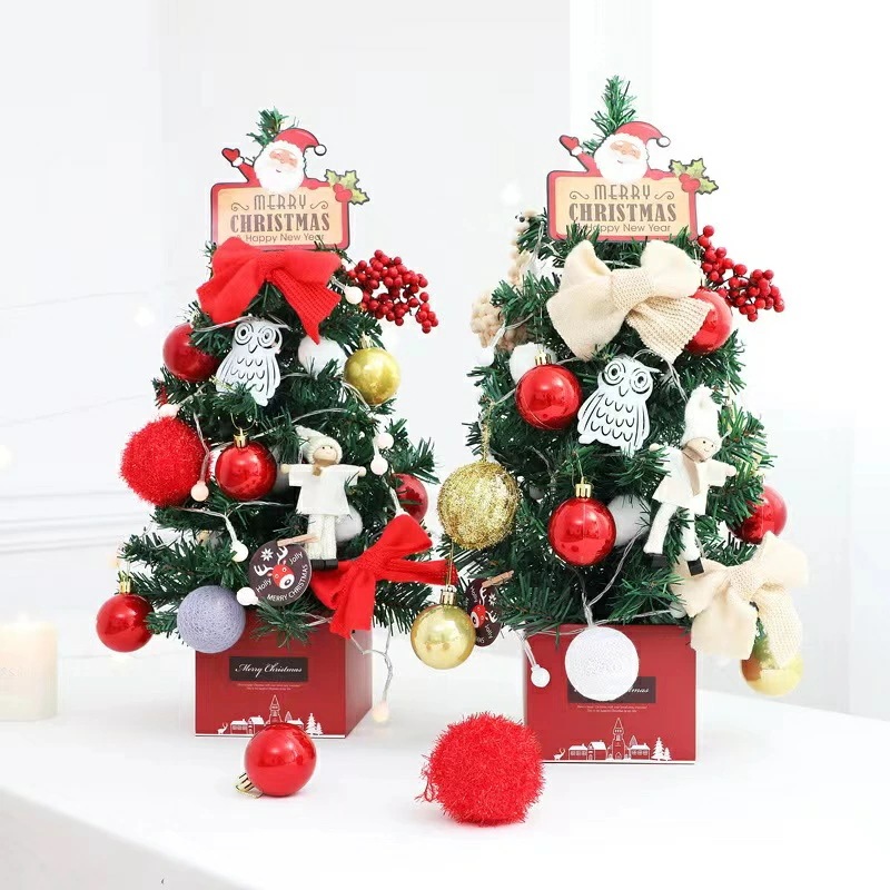 『目玉新商品』クリスマスツリー 卓上 led 45cm ミニクリスマスツリー 電飾つき 装飾LEDライト かわいい クリスマスグッズ 用品 クリスマスプレゼントに クリスマス 飾り 5,888円