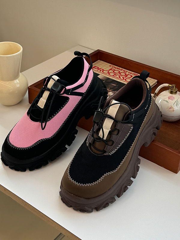 ヤンス ゴフコア 身長アップスニーカー