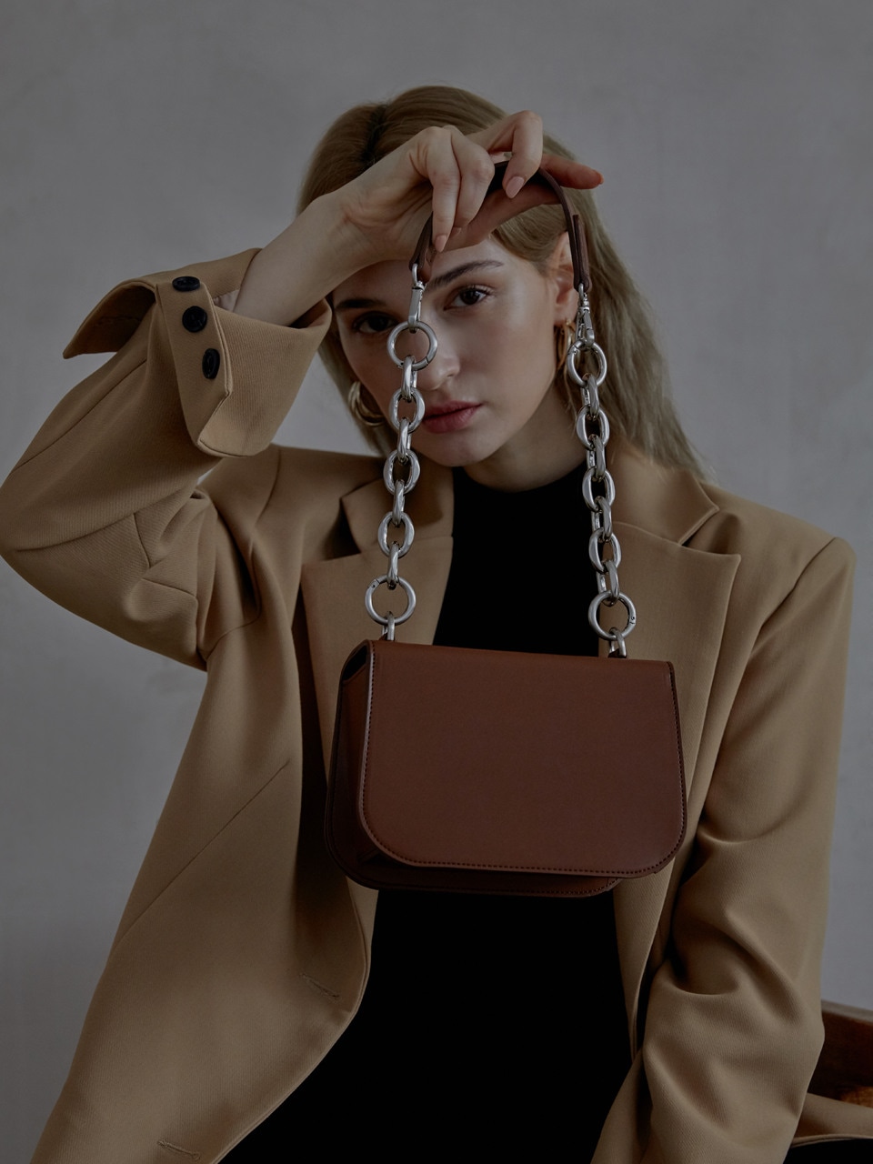 セミコードロードバッグブラウンプレーン