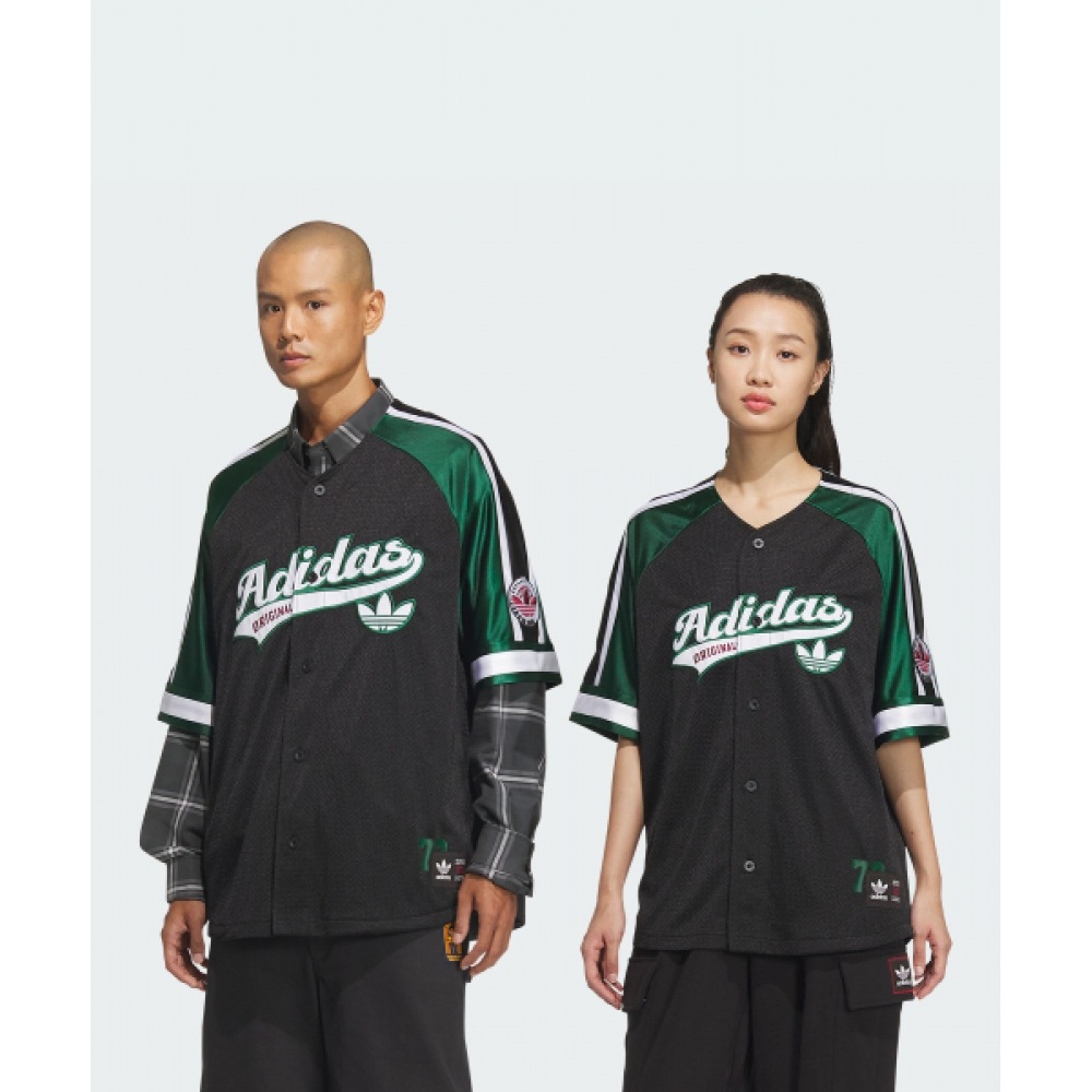 アディダスバスケットボールレトロストリート半袖シャツ (ジェンダーニュートラル) JN0767