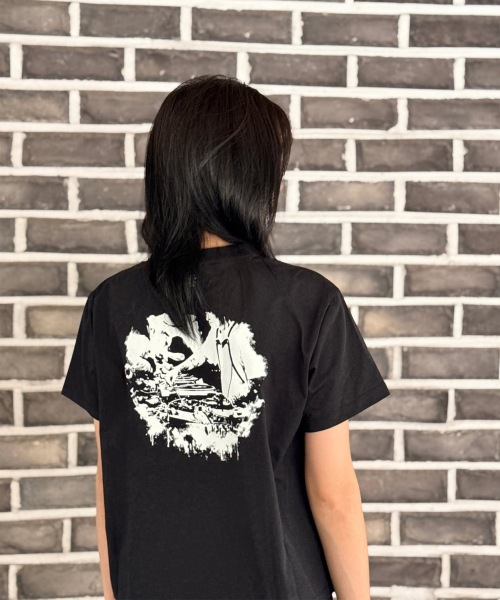 ビーントリルレディース DJ クロップショートスリーブ Tシャツ (ブラック)