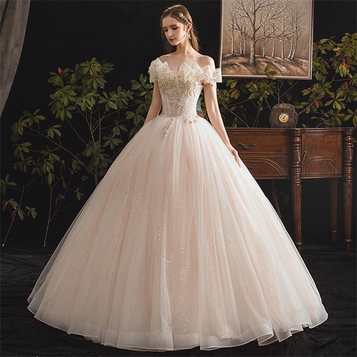 新作 オフショルダー ウェディングドレス ウェディングドレス プリンセスライン 結婚式 花嫁ドレス ブライダル ウエディングドレス 前撮り 後撮り 演奏会 披露宴 二次会 ロングト丈 編み上げ パーテ
