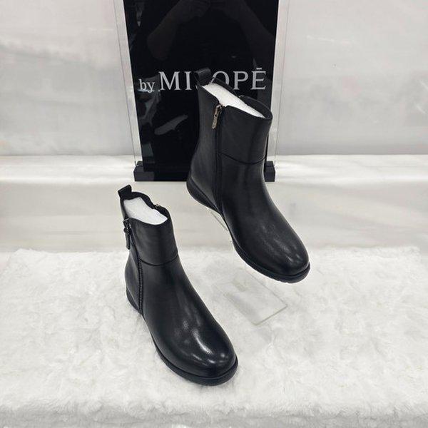 By 女性 ファー裏地 アンクルブーツ 612HT446FF002 BLACK 2 JJ