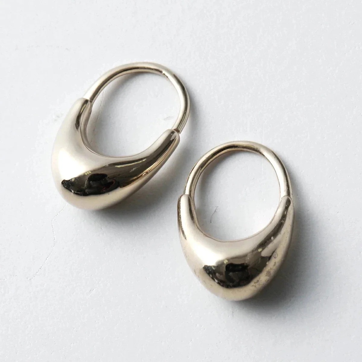 Otiumberg オティウムバーグ フープピアス Small Roscida Drop Hoops スモール ロッシーダ ドロップ OT0029-2767 レ 【mega】