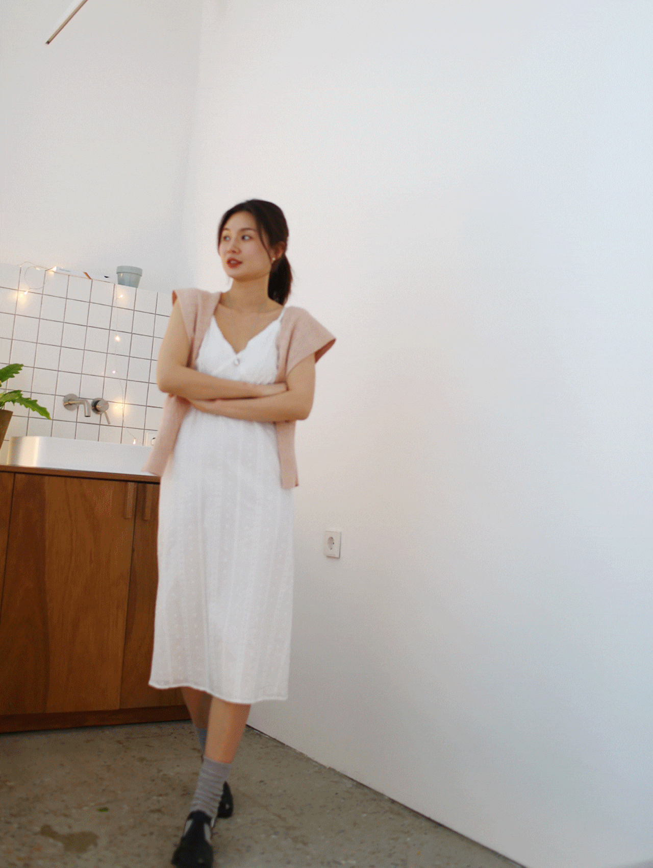 ソフィー レース V ワンピース 8,843円