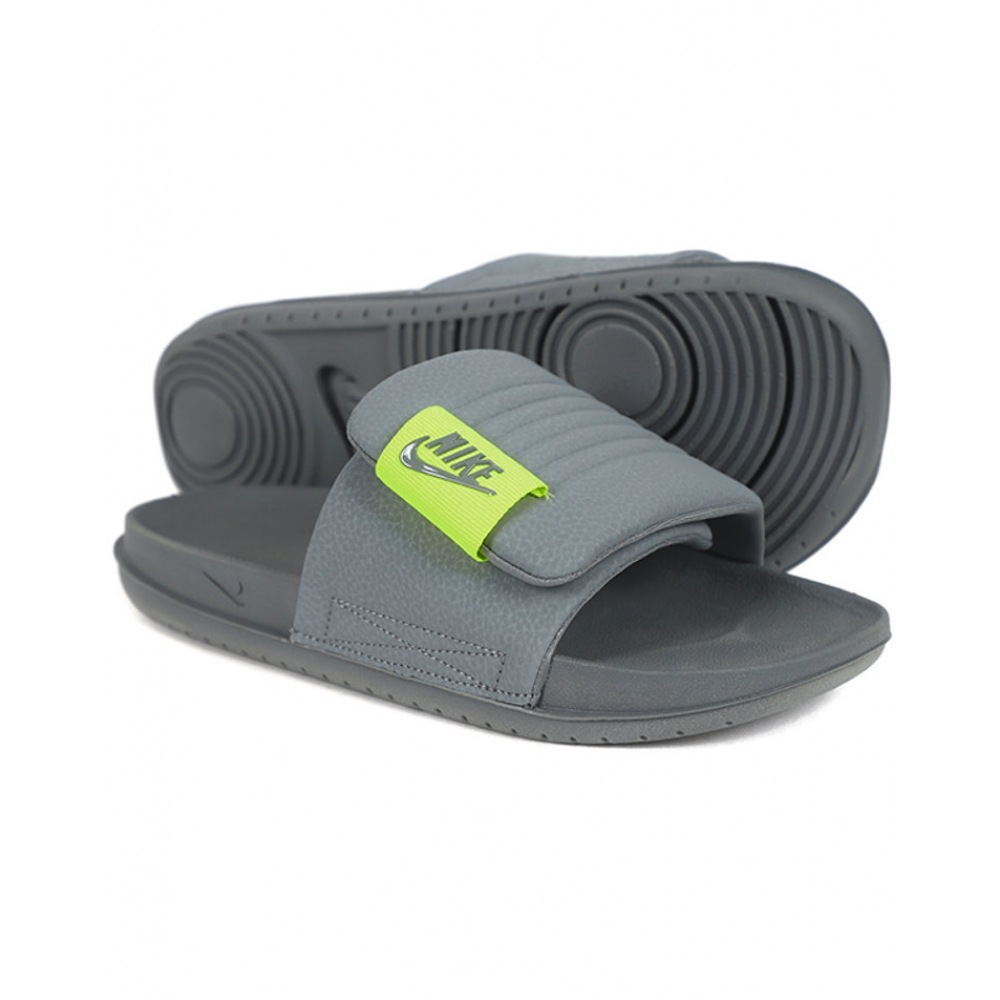 Nike スリッパオフコートアジャストスライド