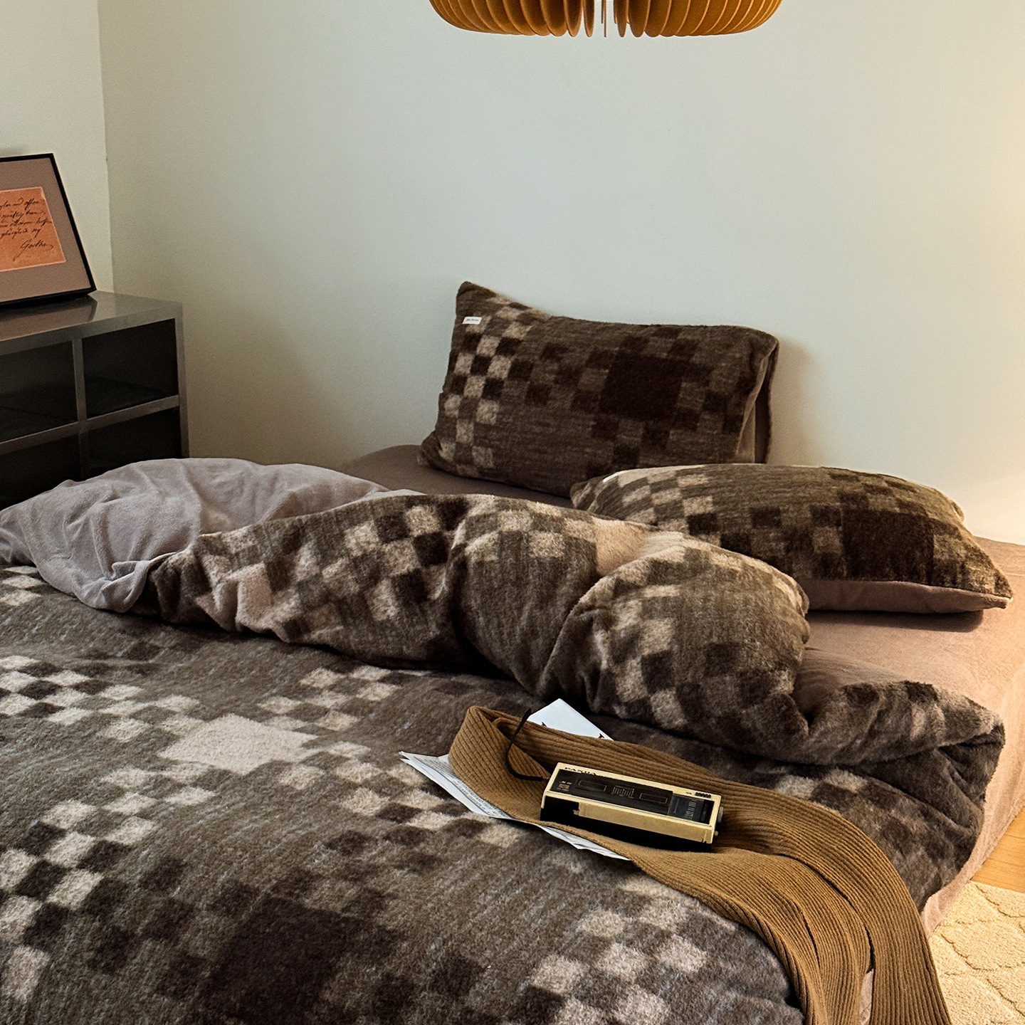 2025年新作 ヴィンテージスタイル フェイクカシミア 4点寝具セット厚手で暖かいミルクフリース掛け布団カバー3点寝具セット