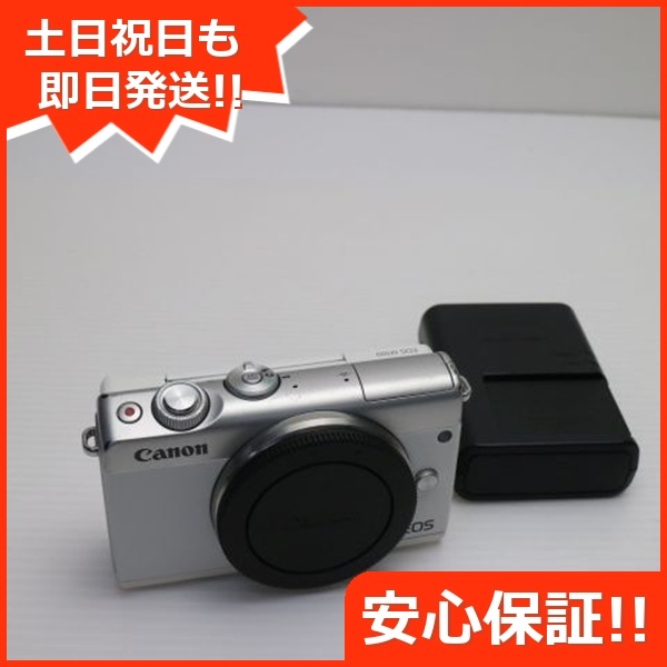 美品 EOS M100 ホワイト ミラーレス一眼 200