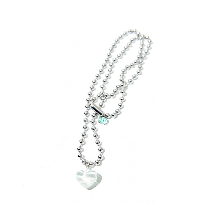 niroserendipity ACRYLiC HEART NECKLACE #52