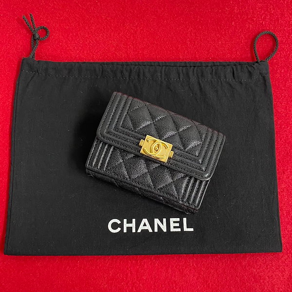 シャネル＊CHANEL＊ボーイシャネル＊キャビアスキン＊三つ折り財布