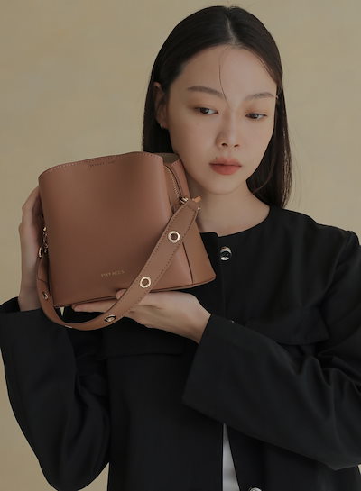 天使のタッセル&クリスマスリボン付き☆クラシカルなクリスマスリース