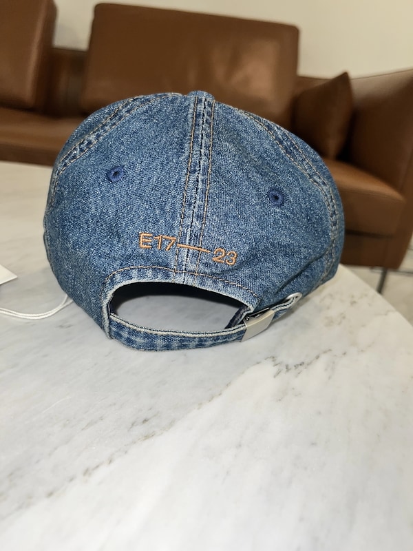 ☆新品！emis エミスBTS JIN 着用 BLUE/NAVY☆ - メルカリ