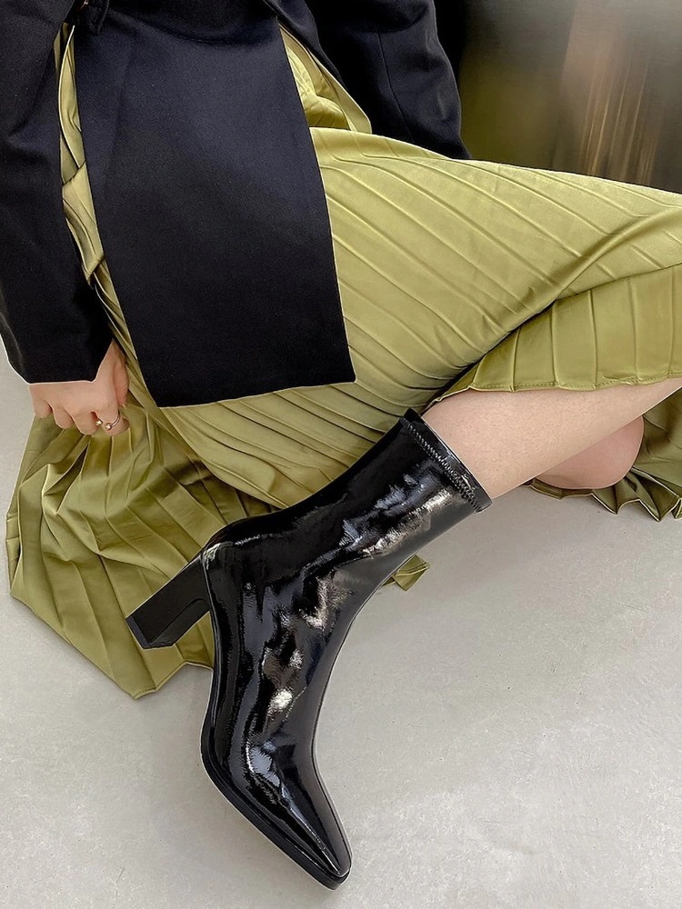 PU レザー 太ヒール ミドルブーツ シューズ 靴 くつ ブーツ ハイヒール 7.5cmヒール チャンキーヒール ウッド スクエアトゥ 歩きやすい 裏ボア 暖かい 脚長 PU かわいい 大人可愛い 5,508円