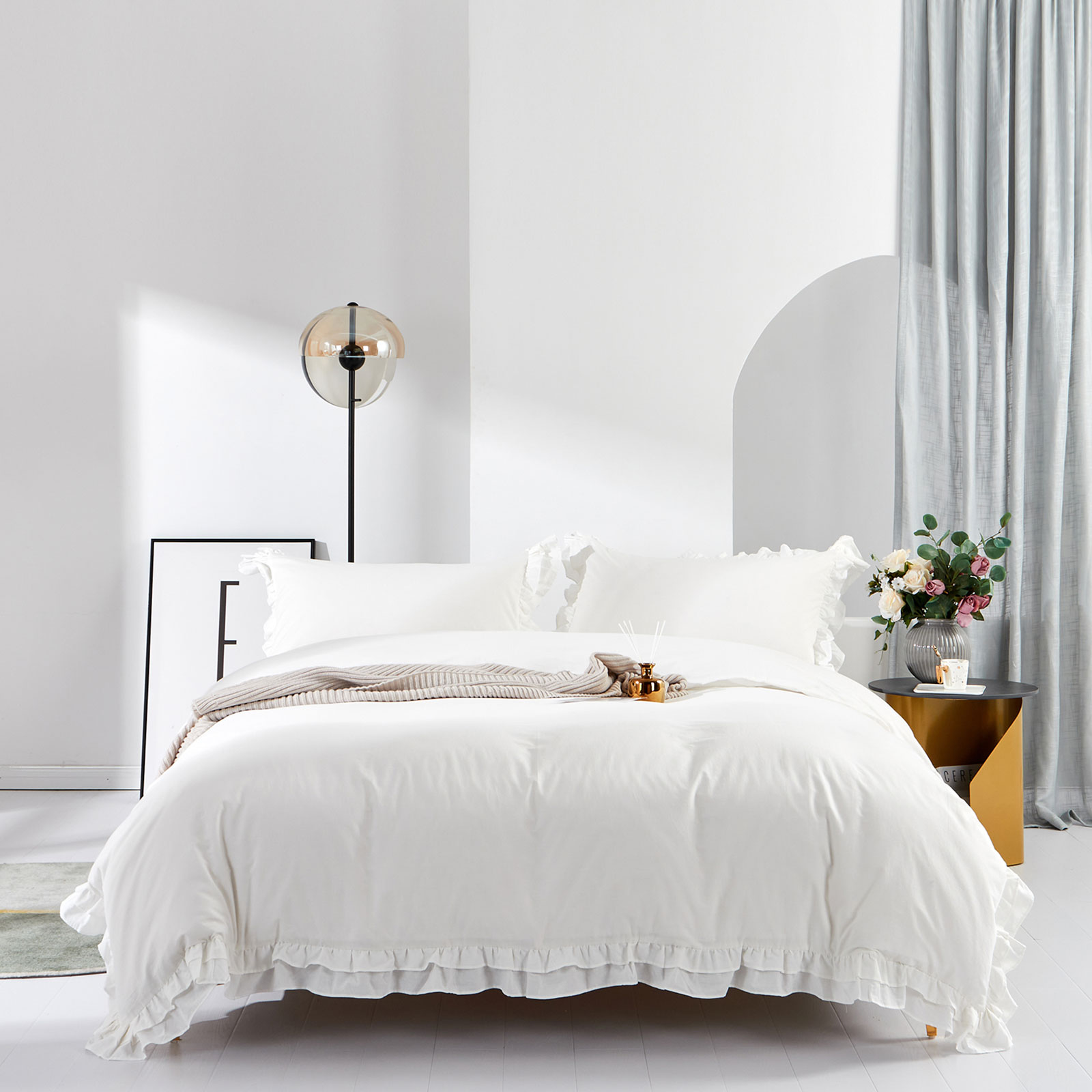 布団カバーセット ダブル 4点セット ホワイト 姫系 フリル 肌ざわり 通気吸湿 綿100%