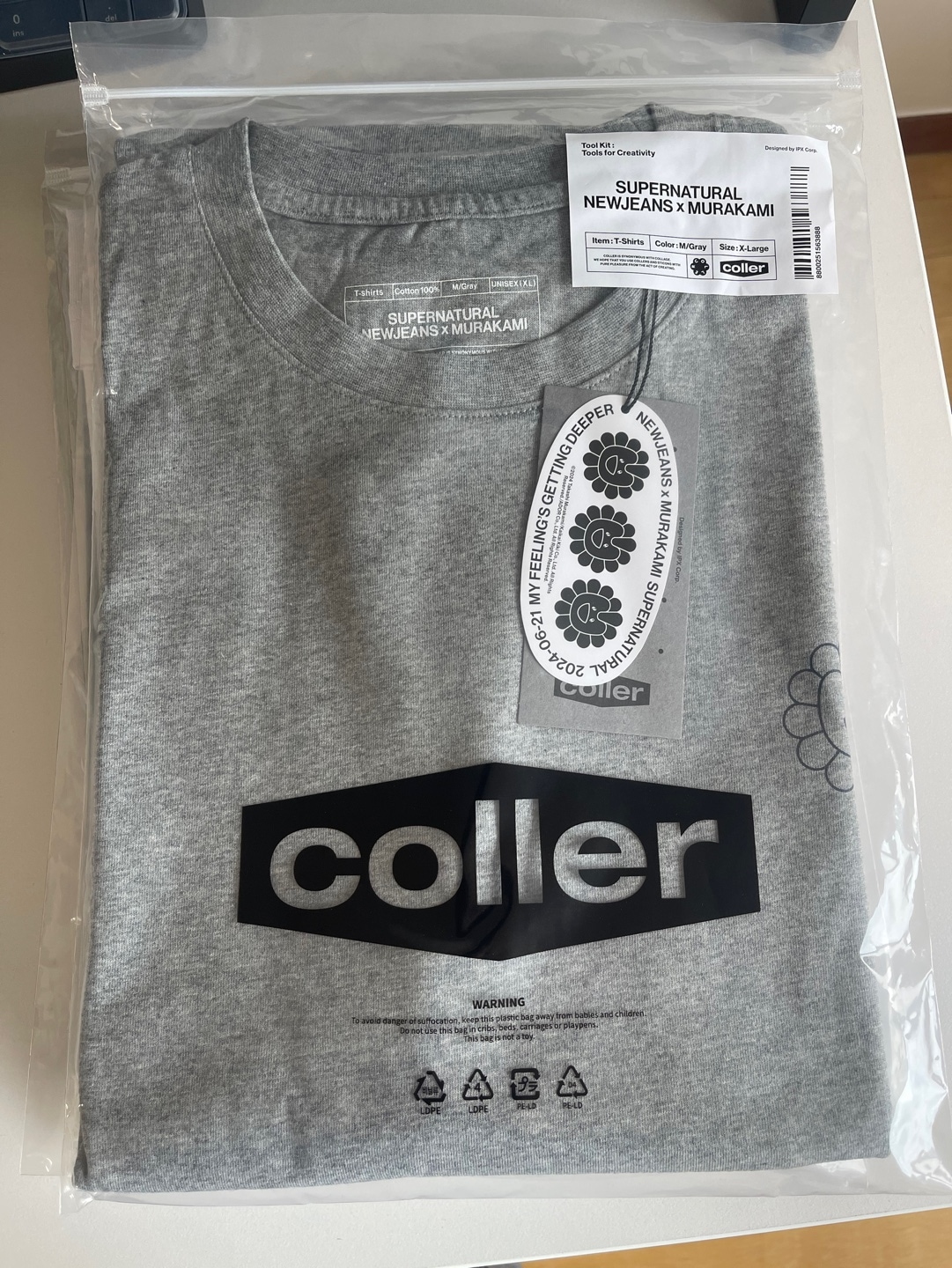 NEWJEANS SUPERNATURAL POP-UP NJ X MURAKAMI OFFICIAL MERCH MURAKAMI T-Shirt (GRAY)