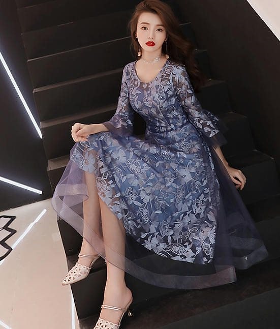 韓国 ファッション パーティードレス ワンピース 袖あり 花柄 チュール フレア ミモレ丈 上品 お