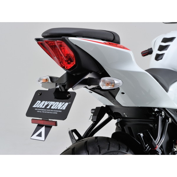 D99479 フェンダーレスキット(車検対応LEDライセンスランプ付き) GSX-R/GSX-S125用