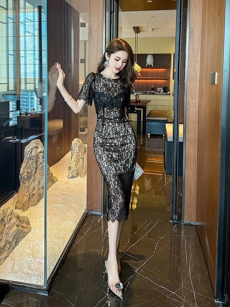 【高.品.質】2024 新作 高級感 気質 ワンピース 結婚式 ドレス 花嫁ロングドレス 結婚式ワンピース 韓国ファッション パーティードレス ウェディングドレス 白136