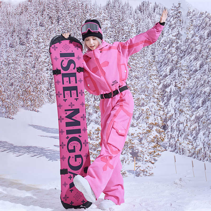 スノーボードウェア 2024 2025 上下セット レディース メンズ 防水20000mm スキーウェア スノボウェア ジャケット アウター パーカー ロングパンツ 男女兼用 防水 防寒