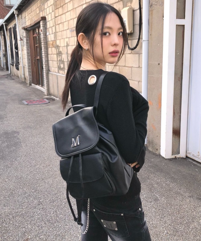 イレルメタルロゴミックスストラップバックパック男女共用