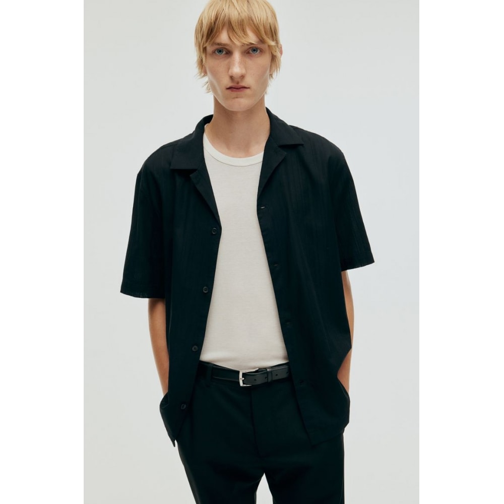 H&M レギュラーフィットテクスチャードウィーブキャンプシャツブラック