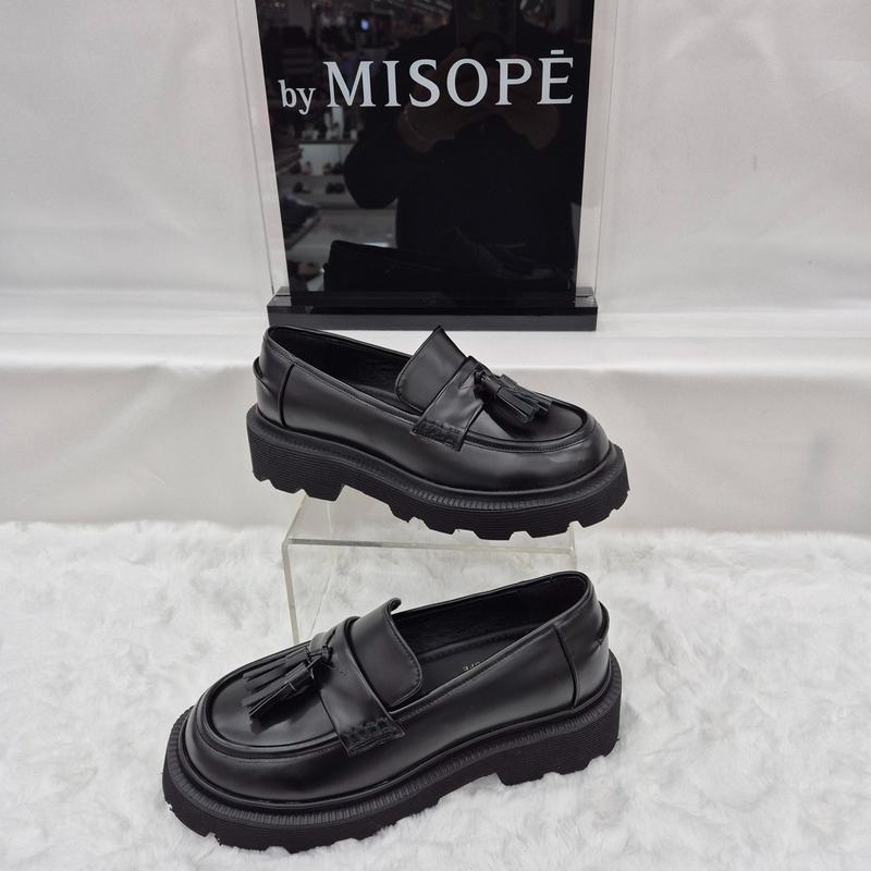 By 女性 チャンキーソール タッセル ローファー 112HT419SD008 BLACK 1 JJ
