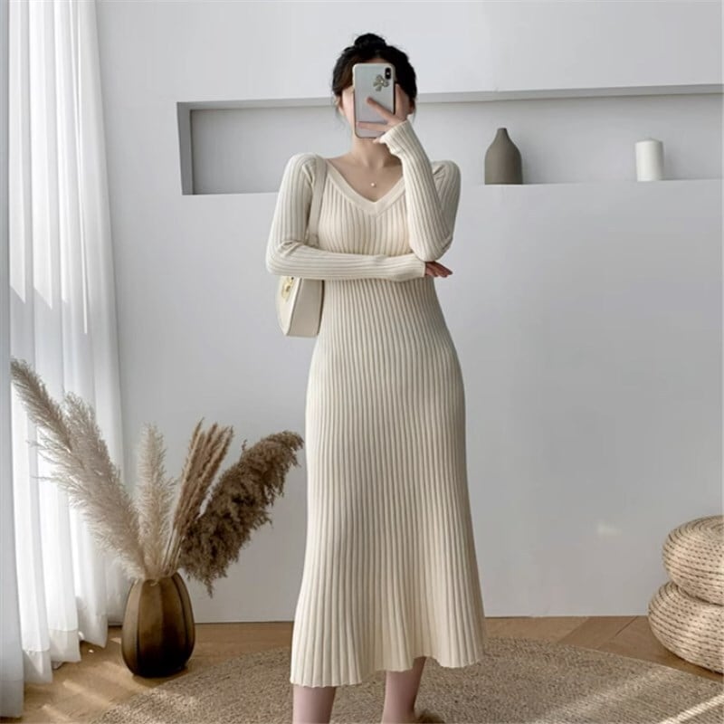ワンピース ニットソー セーター ロングスカート ロング ロング丈 袖あり 長袖 Vネック ニット かわいい 大人可愛い きれいめ シンプル カジュアル 大人 上品 おしゃれ お洒落 かっこいい