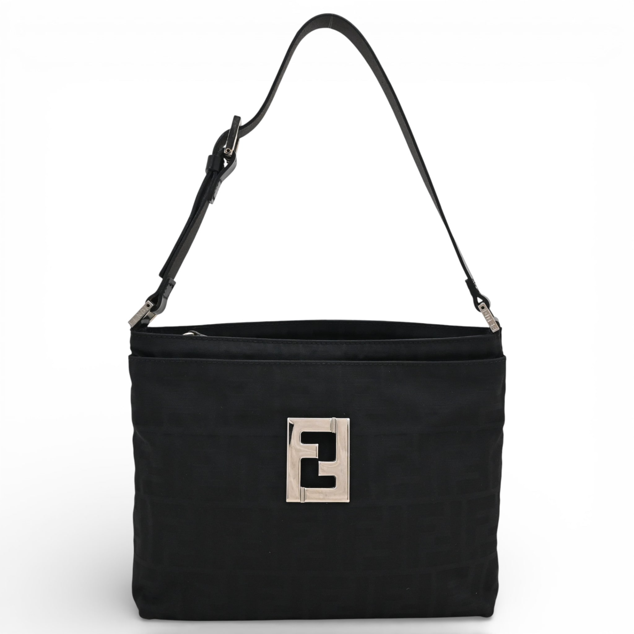 フェンディ ズッカ ワンショルダーバッグ キャンバス Bランク fe4949aa 45,435円