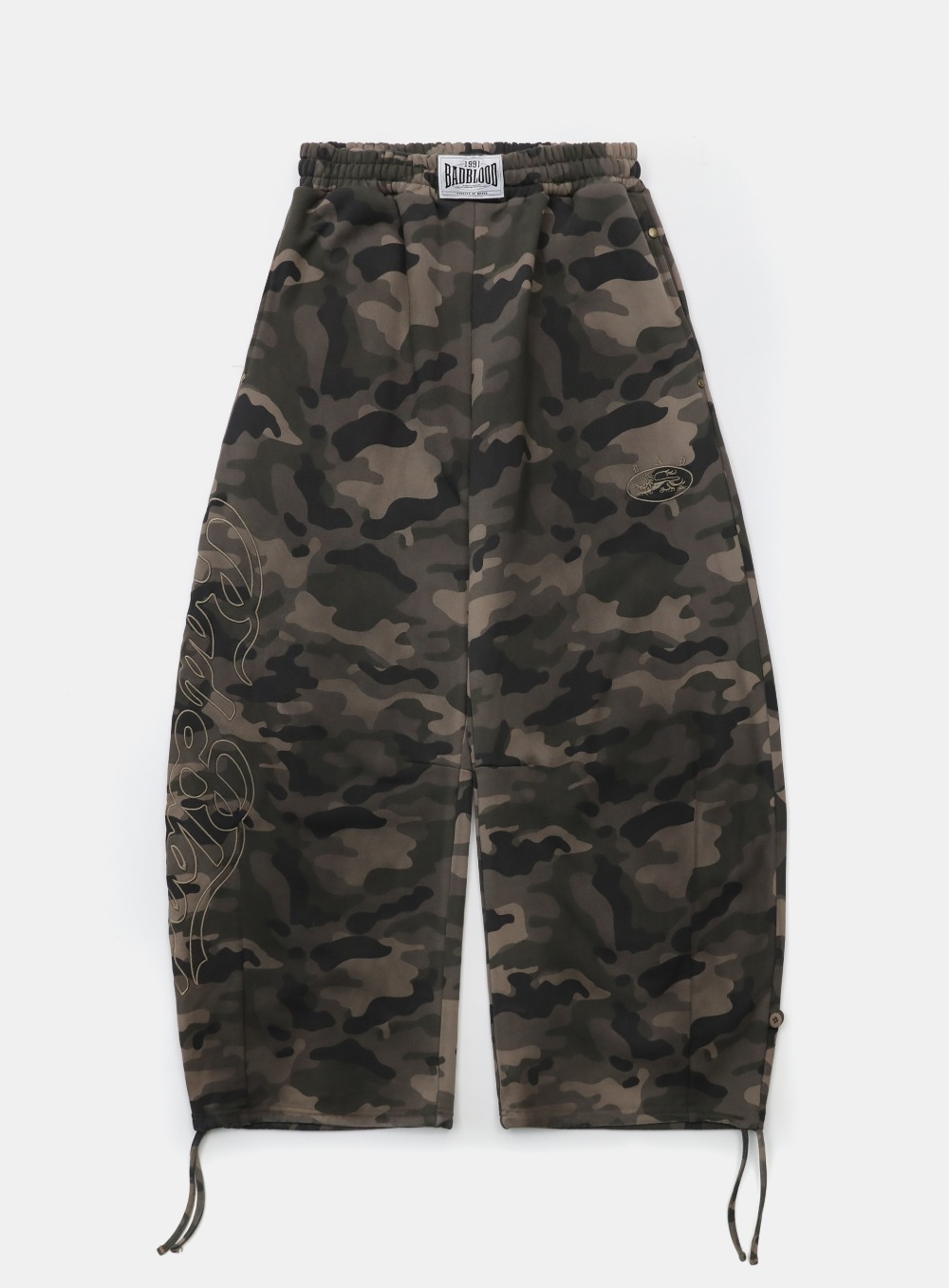 【BADBLOOD】 MYSTIC CAPSULE 2 WAY CURVED JOGGER TROUSERS : DARK CAMO