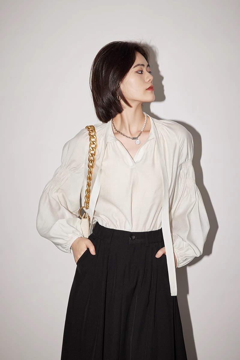 シャツ Vネック ストリーマー デザイン ゆったり 長袖 トップス 個性的 トップス シャツ 白シャツ 白トップス 袖あり 長袖 襟付き きれいめ シンプル 大人 上品 おしゃれ お洒落 大人可愛い