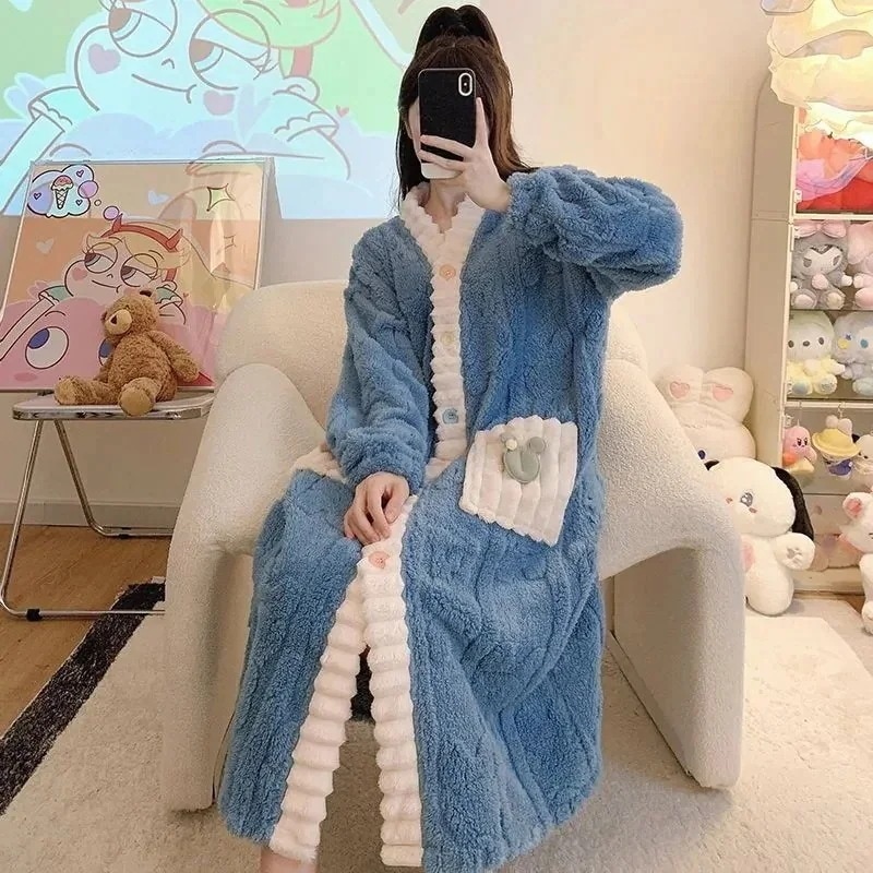 クリスマス裏起毛着ぐるみパジャマルームウェアパジャマ部屋着補正下着 ジャージカップ付きインナー コ ルームウェア セットアップ パジャマ 着ぐるみ　上下セット秋冬 パジャマパジャマ レディースモコモ 4,809円