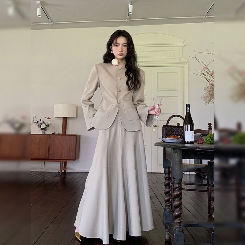 セットアップ高級ミニマリストスーツスーツ春の新作ニッチ気質通勤カジュアルジャケットハイウエストaラインスカート