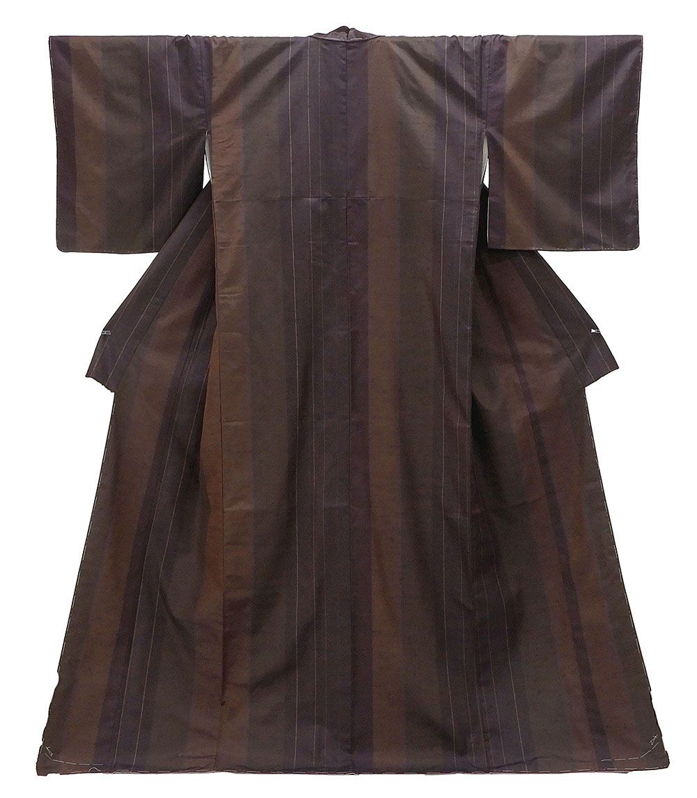 紬 未着用美品 正絹 縦縞模様 身丈171cm 裄丈66cm ひげ紬 未使用 新古品 着物 カジュアル d0559