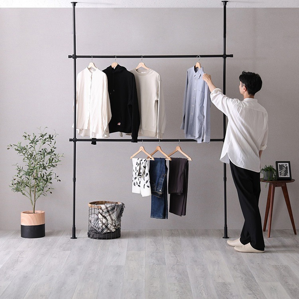 つっぱりハンガーラック　2段　幅200cm 7,510円