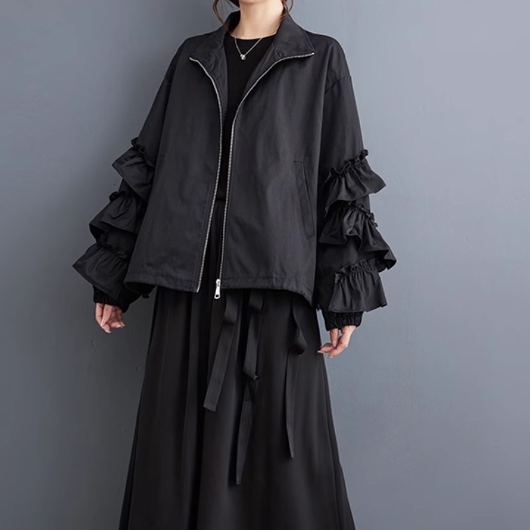 レディース ジャケット コート ブルゾン アウター 上着 前開き ウィンドブレーカー ミディアム 長袖 ボリューム袖 萌袖 フリル袖 襟付き オーバーサイズ フェミニン フリル もこもこ ファスナー