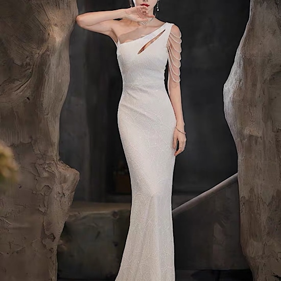 【取寄：納期2週間】演奏会ドレス イブニングドレス ワンショルダー セクシー マーメイドスカート キラキラ 発表会 演奏会 レディース 結婚式 ステージ衣装 ロング丈 エレガント カラードレス