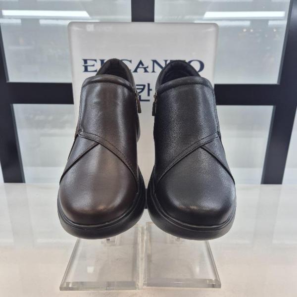 HC11 羊革 女性靴 M0B8U5E4PC (42201847)