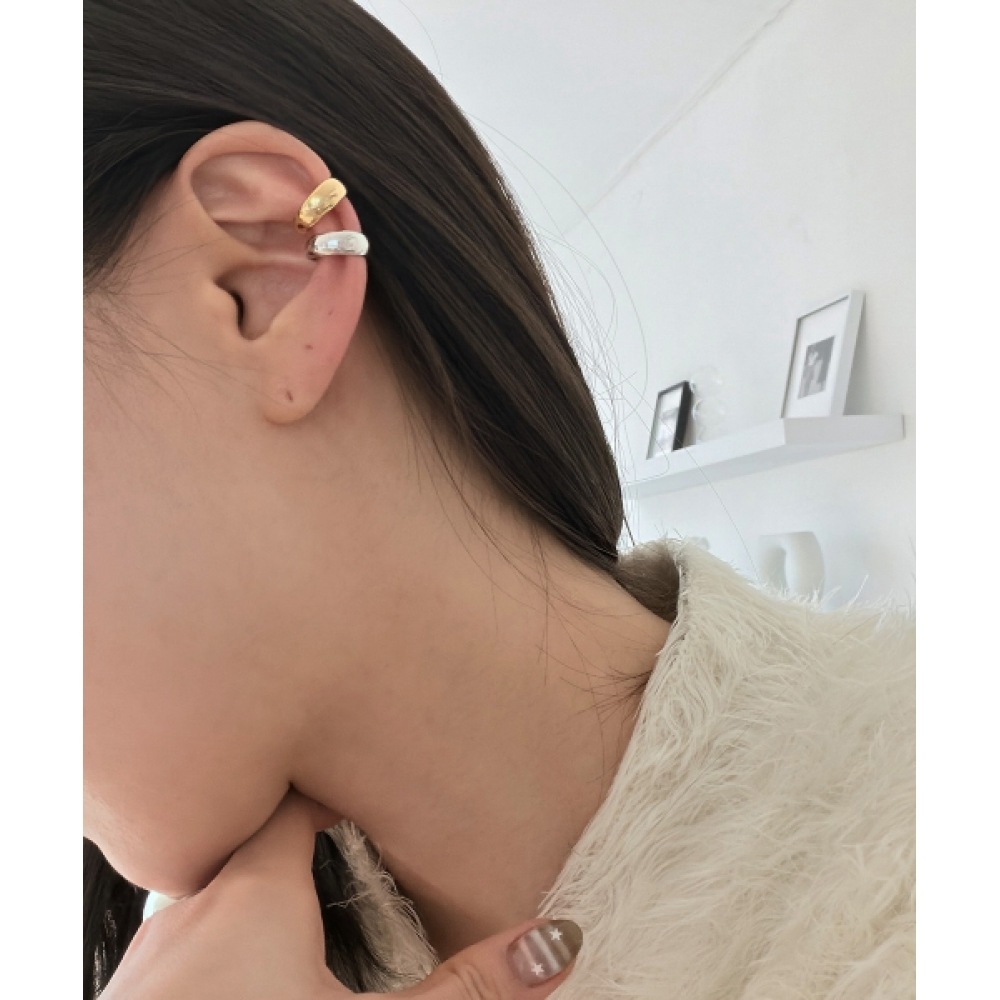MOSXE [925シルバー] デイリーイヤーカフ（2色）