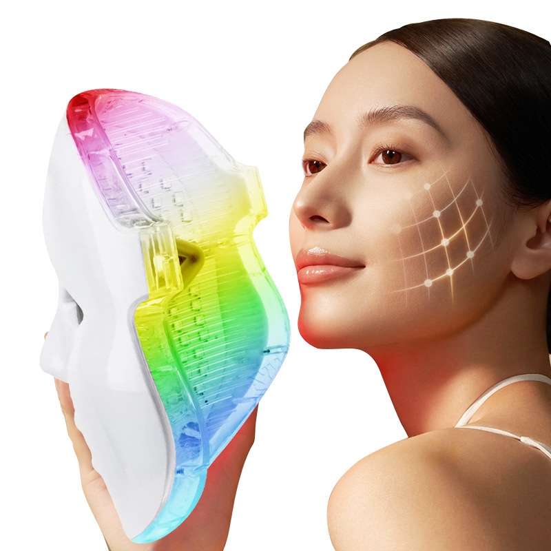 ご家庭で手軽にプロ級の光エステが体験できる！4種類のLED光と赤外線技術でお肌を立体的にケアシミ改善・保湿・引き締めに効果的な美顔器です