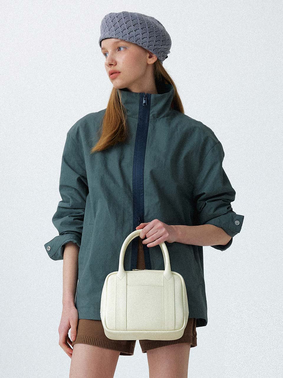 アライブ・ルーシー・イン・ホワイト US3SC014 10