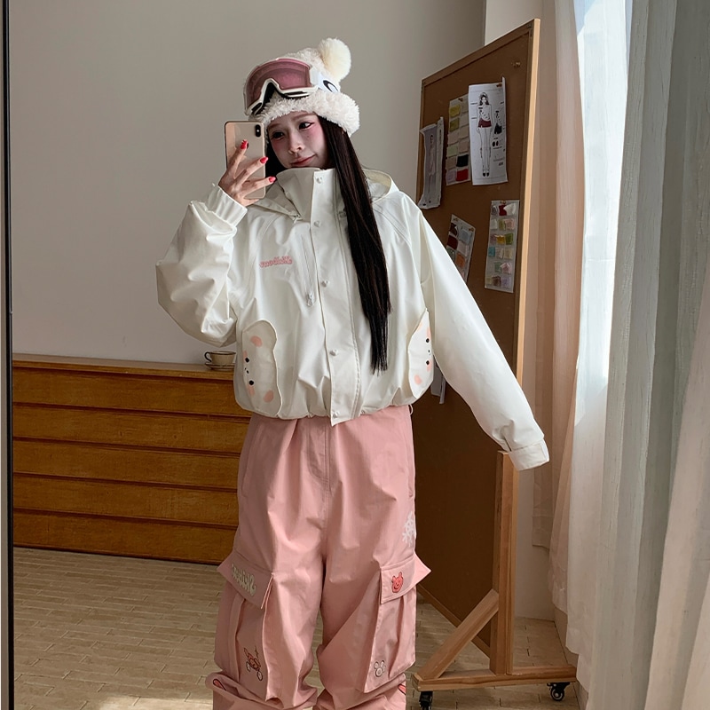 かわいいクマちゃん スノーボードウェア 2025 2026 白 ピンク スノパンツ サロペット レディース スキーウェア スノボウェア コート スキー 18,788円