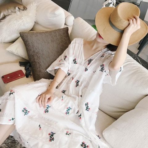 花柄ワンピース ホワイト ワンピース シャツ ロング ロング丈 スリム 細身 ストレート スマート