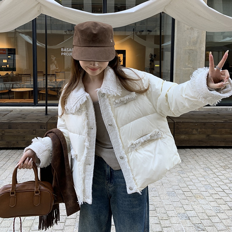 スタイリッシュなショートダウンジャケット2024新型シンプルなフリンジのパッチワークを厚くした90ホワイトのアヒルの綿毛のコートダウンジャケット・コート